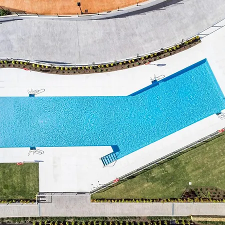 Vivi Homes - Sunshine Apartment Estepona