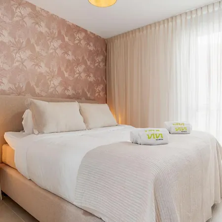 Vivi Homes - Casa Di Sunshine Estepona