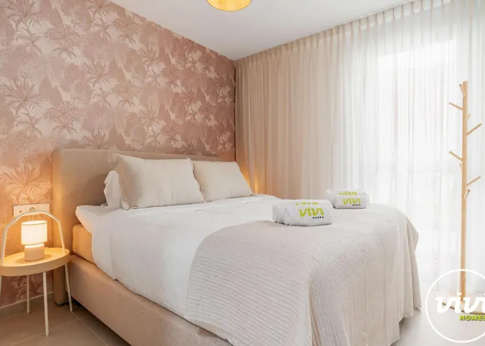 Vivi Homes - Casa Di Sunshine Estepona